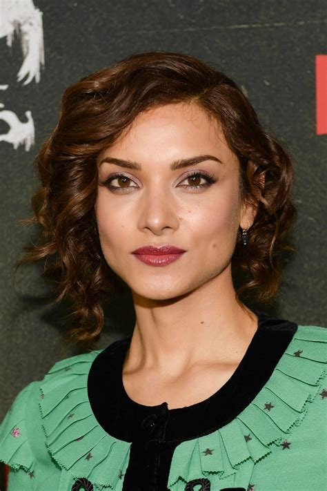 @amberroserevah 